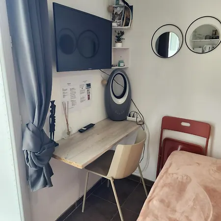 Cosy Sans Vis-a-vis *
