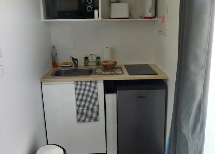 Cosy Sans Vis-a-vis ורנו